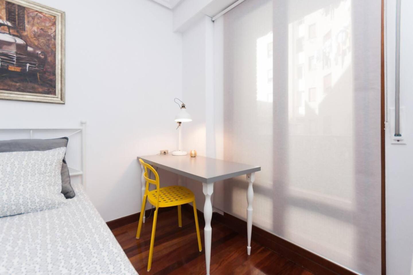 Apartamento Con Parking Privado Cerca De Zurriola Сан Себастиан Екстериор снимка