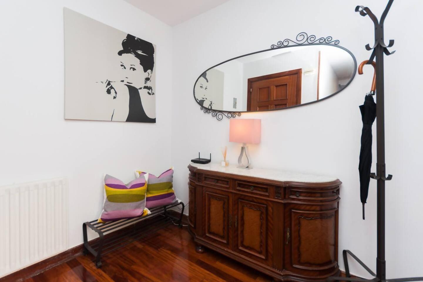 Apartamento Con Parking Privado Cerca De Zurriola Сан Себастиан Екстериор снимка