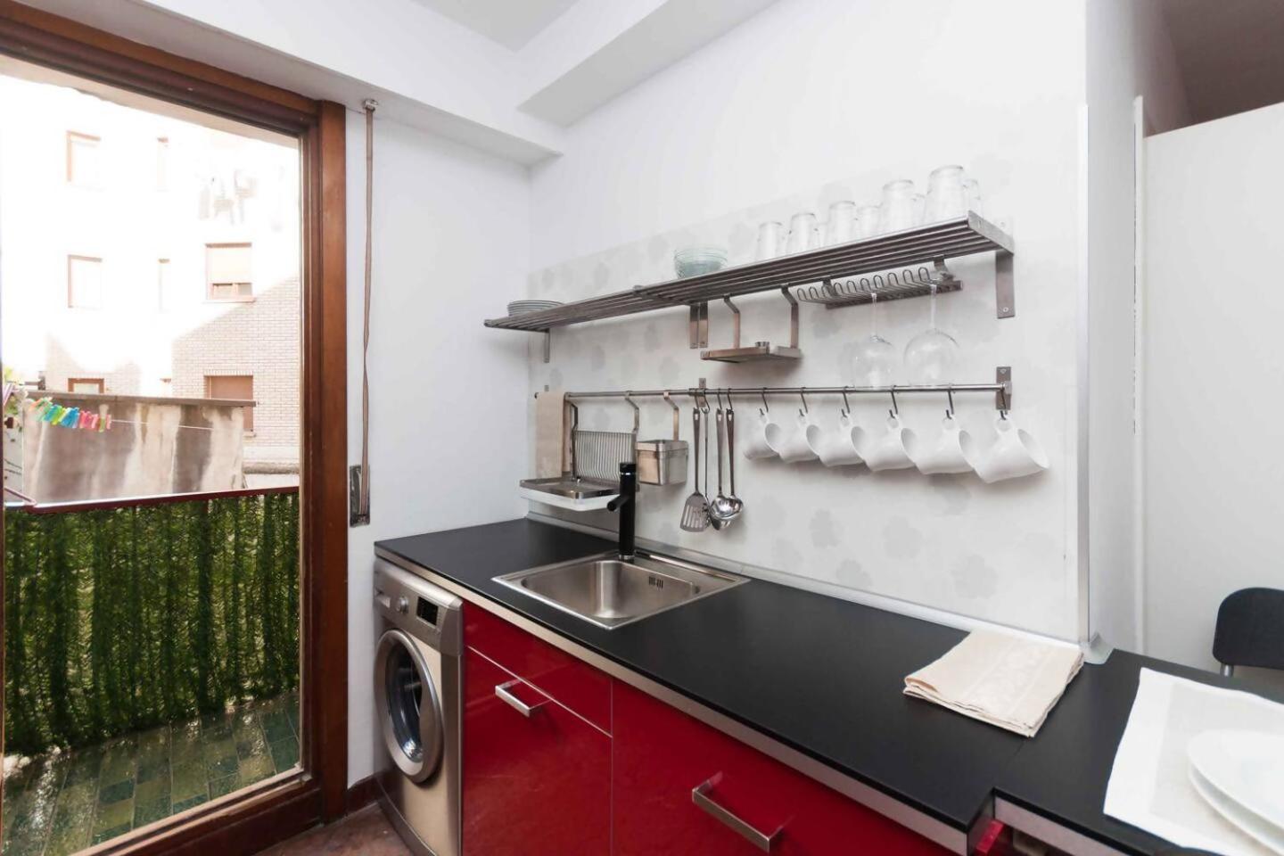 Apartamento Con Parking Privado Cerca De Zurriola Сан Себастиан Екстериор снимка